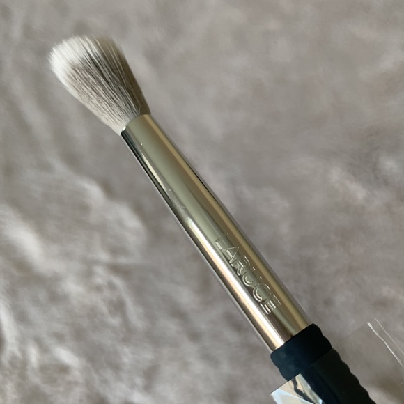 New Laruce tapered blending brush LR120 - Picture 6 of 7